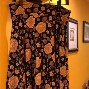 Agnes and Dora Midi Skirt Large